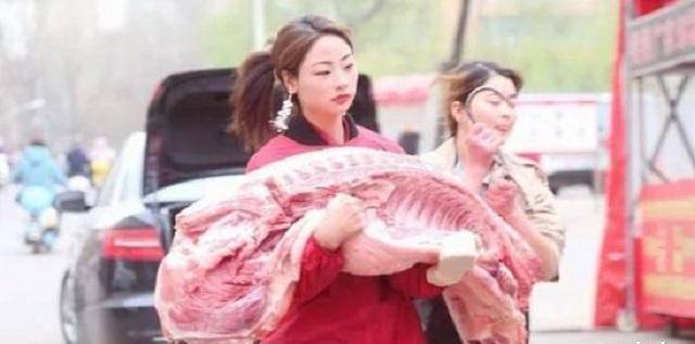 岳小美_工作_女孩