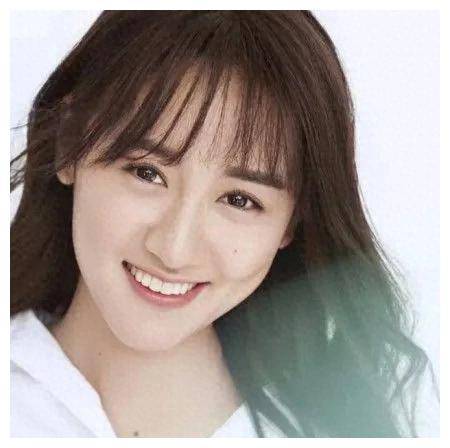绽放幸福笑容,传递喜悦与快乐,让世界充满温暖._袁冰妍_生活_因为