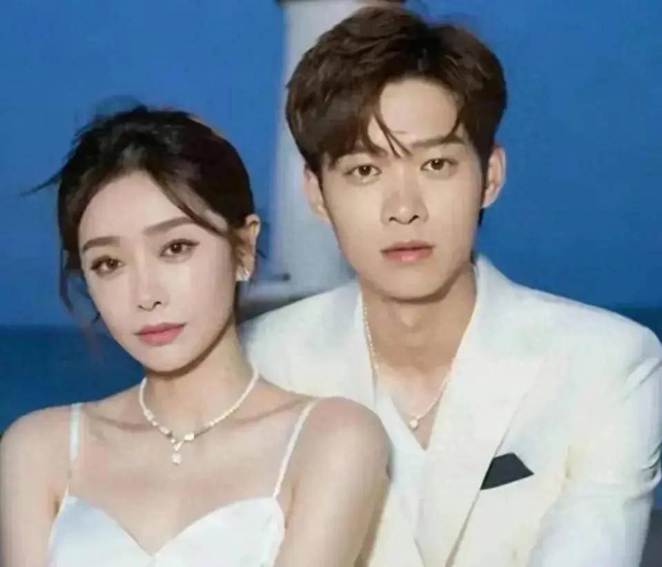 刘大锤爆料:魏大勋秦岚三亚甜蜜跨年 恋情升温!疑似好事将近!