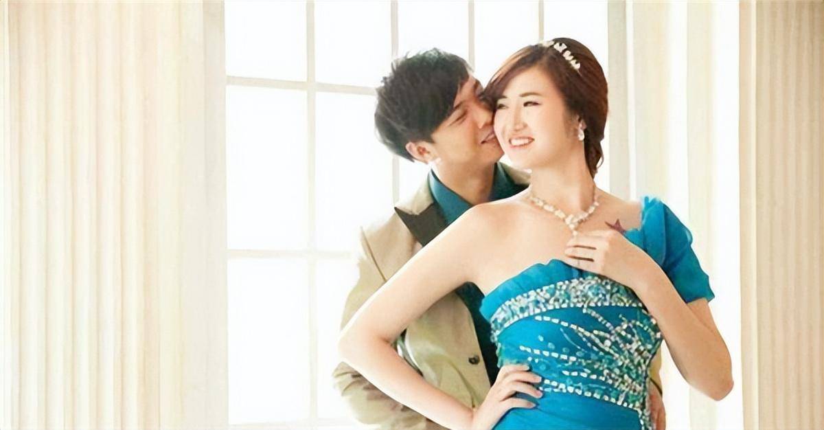 97米媳妇,公婆为其拆门,二人婚后过得如何_梁天云_王金宝_工作