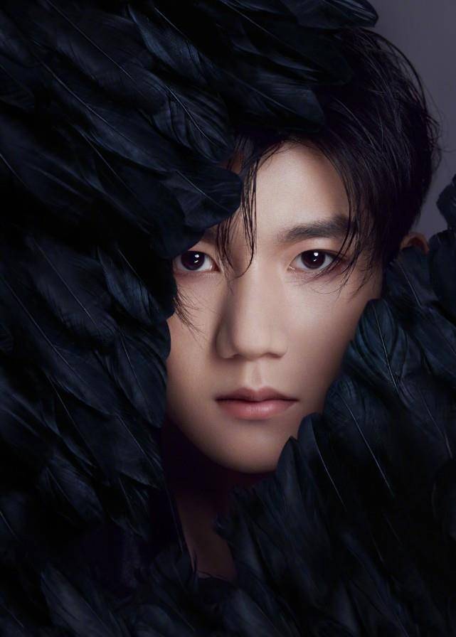 于正称tfboys造型抄袭,遭抨击后直言:看来这个世界还是流量为王_创意