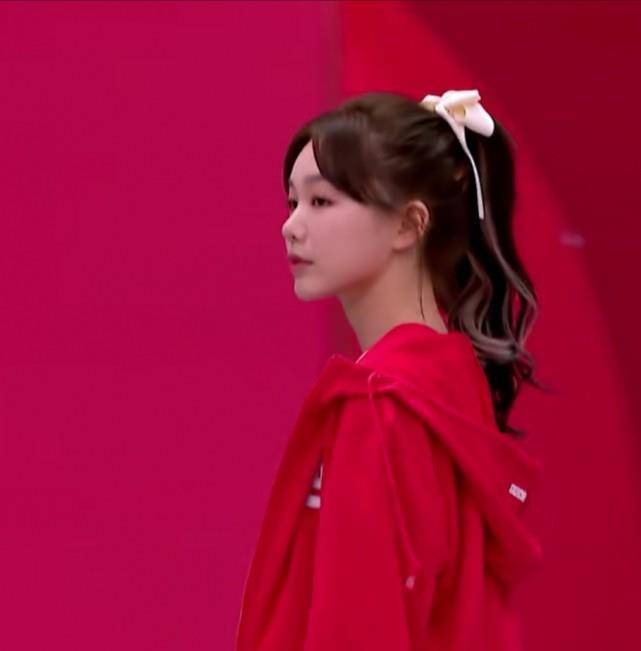 喊话想将属于火少的金牌拿回来,团魂太燃了_火箭少女_节目_yamy