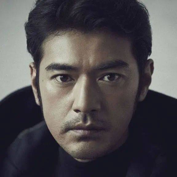 劲爆,金城武情人节闪婚传闻疯传,美女主播马场典子是真是假?