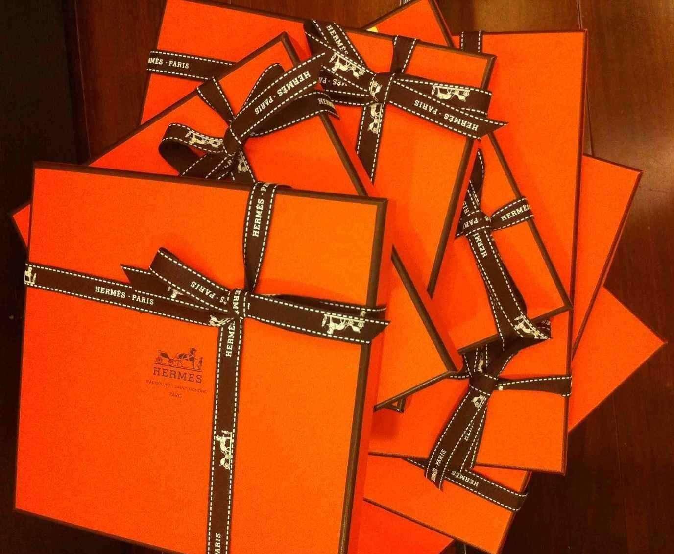 到底有多难买,一向高冷的celine也学爱马仕,买包还需要配货了?