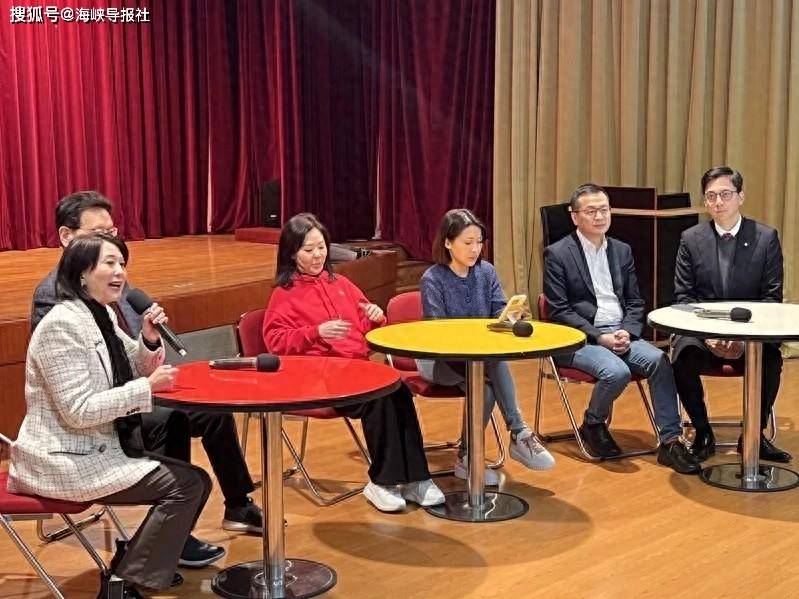 原创赵少康领衔新科蓝委开播新节目大打空战强化监督绿官员