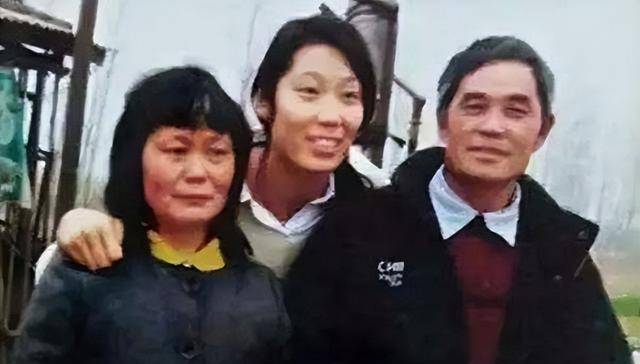 朱婷:因训练没有见到弟弟最后一面,埋怨父母隐瞒弟弟去世的消息_周口