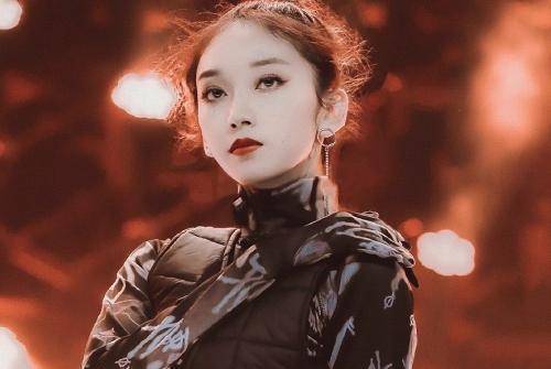 原创虞书欣刘令姿许佳琪洛丽塔穿搭各具特色你喜欢哪一个