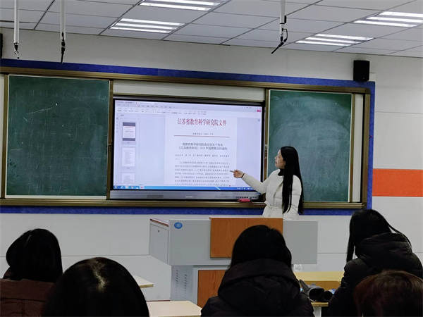 春光为序 蓄能启航—盱眙县维桥中心小学开展新学期业务学习培训