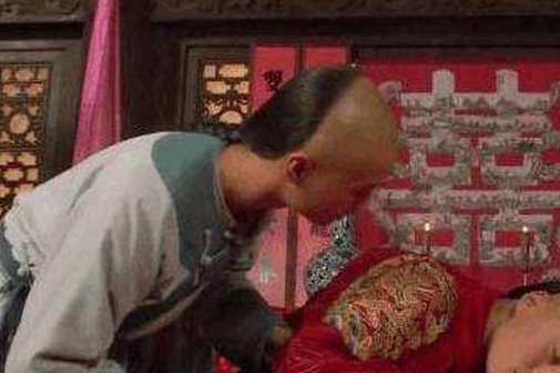 果郡王和浣碧的大婚当夜,他喊了什么字,让浣碧误会?_孟静_王爷_甄嬛