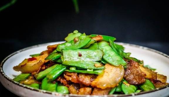 这东西不但好吃,还能消食强代谢,提高免疫力,7块钱一斤要多吃_荷兰豆