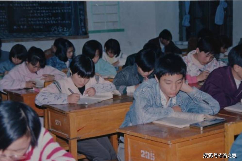 白天好丈夫,晚上成"水鬼",1995年郧西县系列强奸案