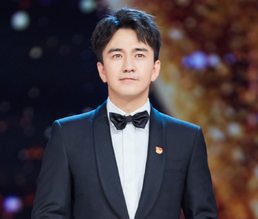 翟天临回应近几月网友评论,抨击支持照单全收,还发文鼓励毕业生_论文