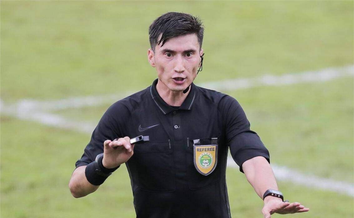 中超首轮裁判名单公布,傅明开球杜建新首秀_比赛_来自_视频