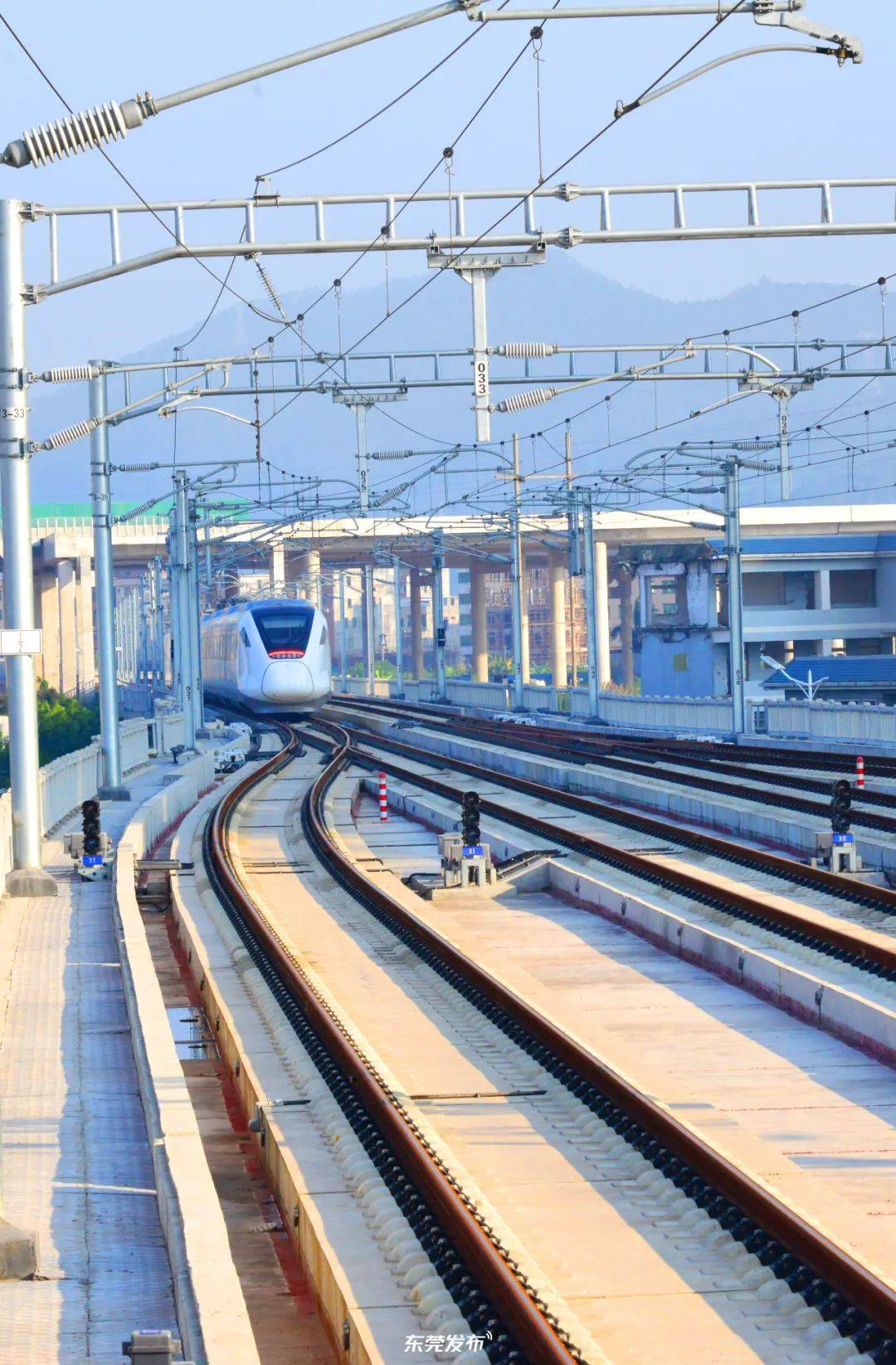 最快5分钟一趟,增开"大站停"快车_运营_列车_东莞