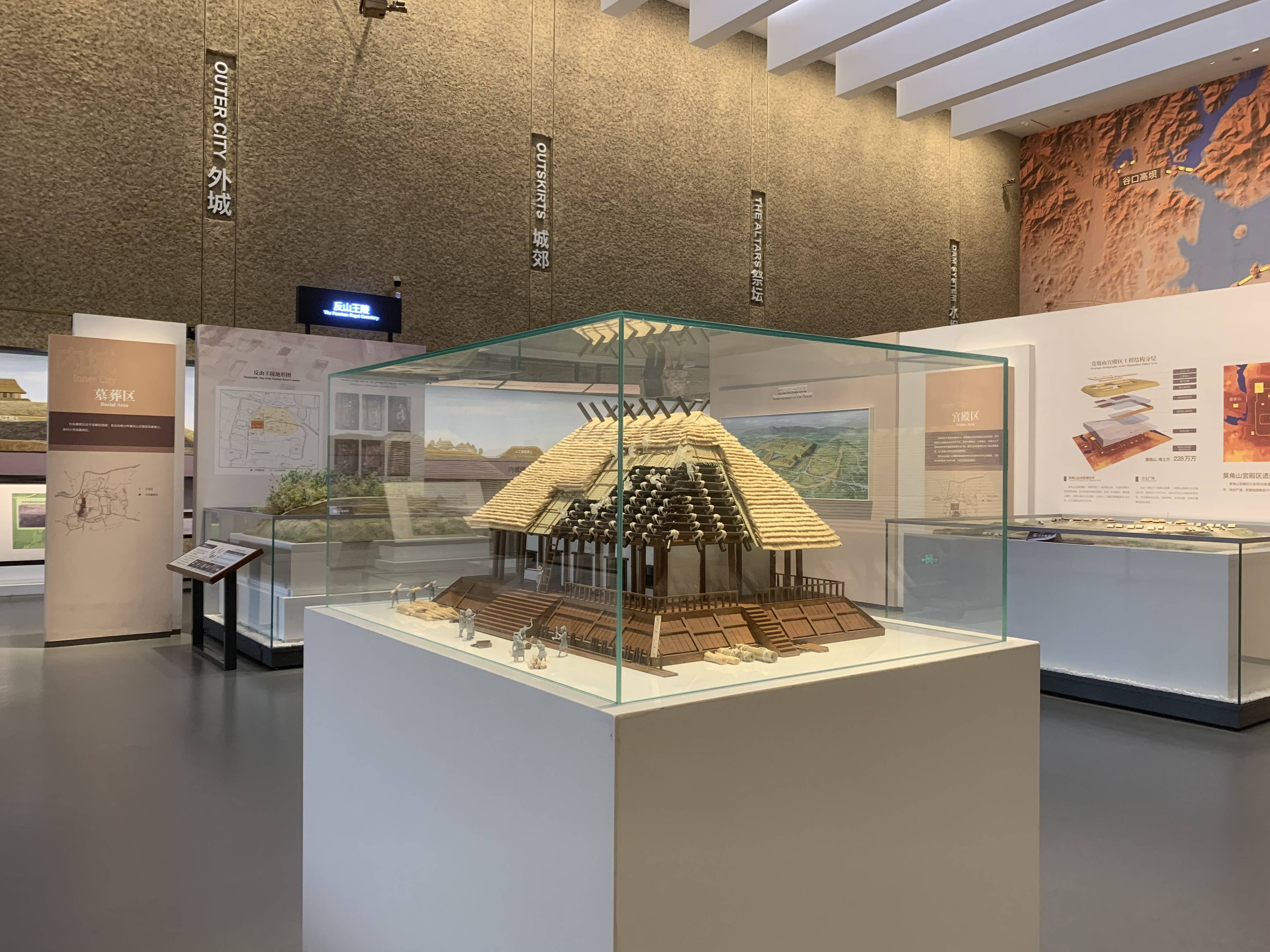 博物馆展柜专用不反光玻璃的选择与应用