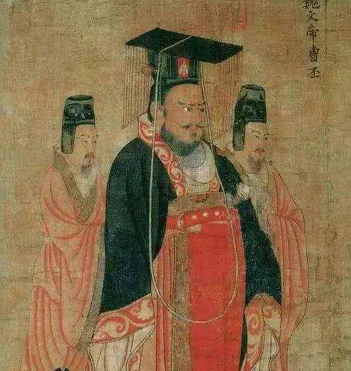 曹丕画像听到这里,曹丕大怒,马上命令许褚率领虎工军三千,火速到临淄