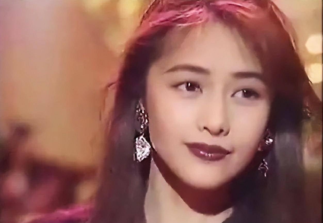 盘点国外昭和时代的美人,个个风华绝代,网友:旧照片太美了_工藤静香