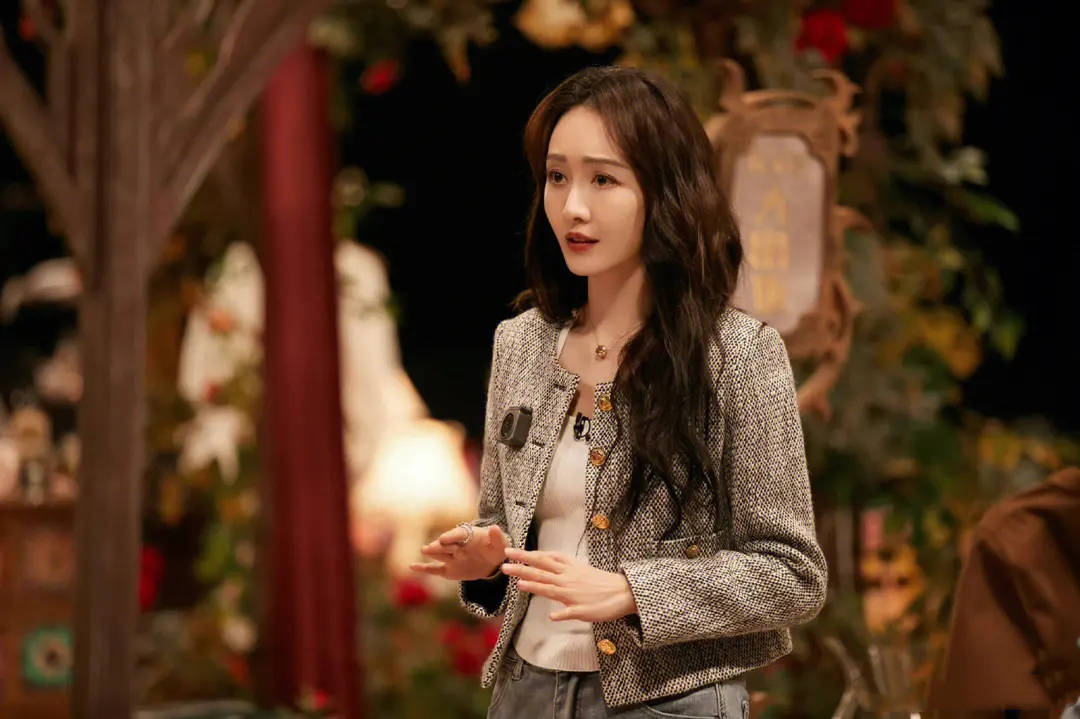 2显低迷,王鸥回归引关注,陈哲远作为新人加盟_节目_吴映洁_网友