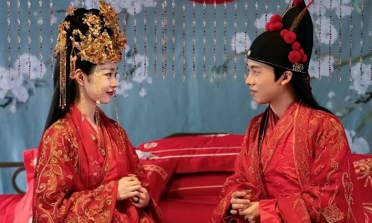 该剧的爆火,也让无数观众感受到了郭麒麟,宋轶,刘冠麟,蒋依依,尚语贤