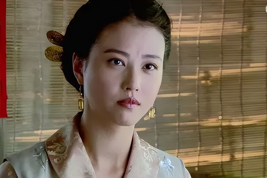 原创曝周海媚的北京别墅不值钱住北京六环2002年购买香港没买房