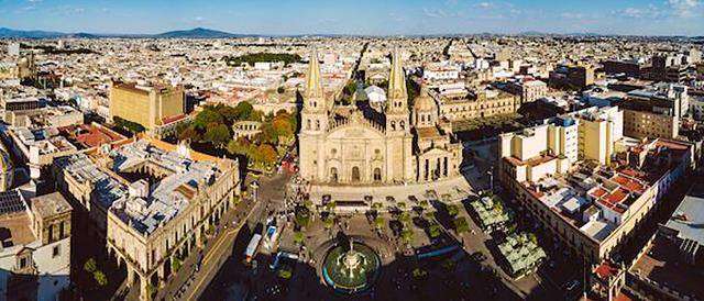 瓜达拉哈拉:一个毒枭与政府暗中勾结的强大商业链_帝国_毒品_内陆地区