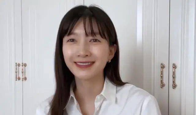 江疏影才33岁啊,素颜怎么这么出老相?皮肤暗沉没半点星味!