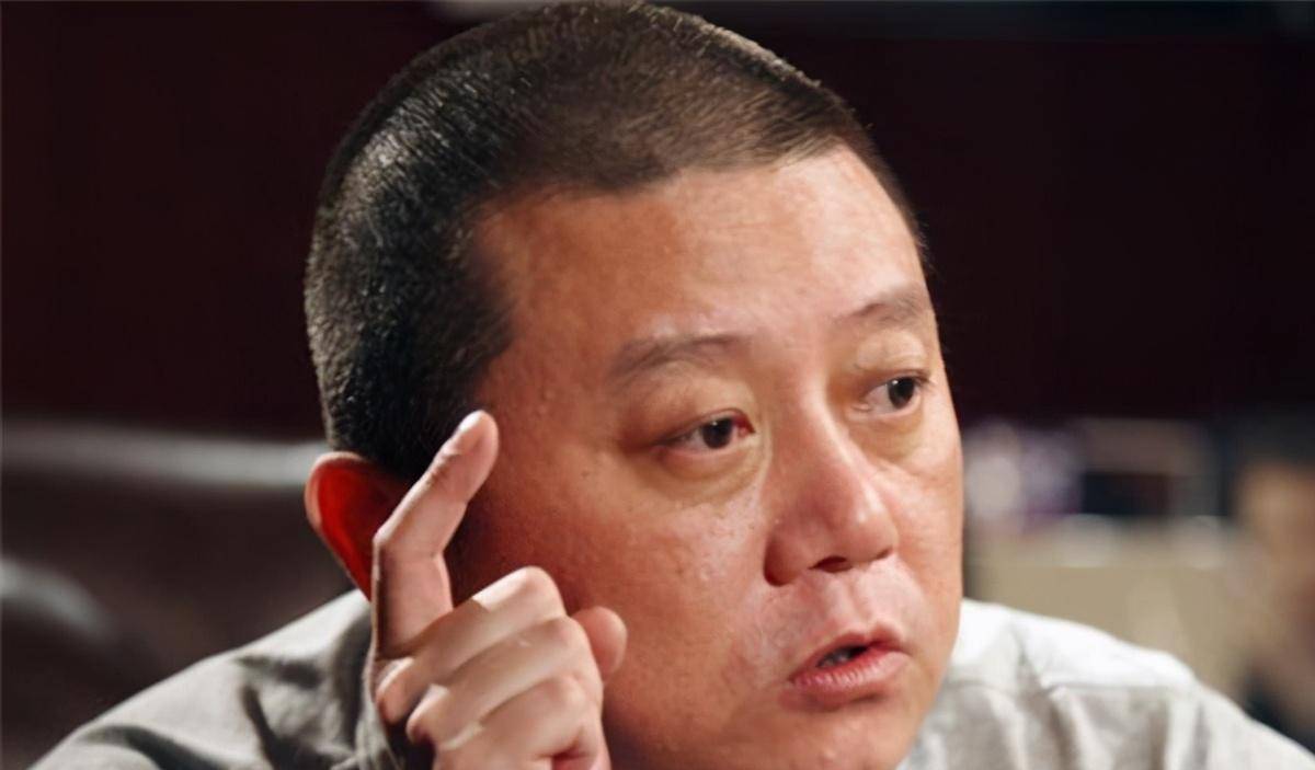 王朔:我就是草根,只要不是聋子,都认为王菲唱得好听_生活_文字_策划