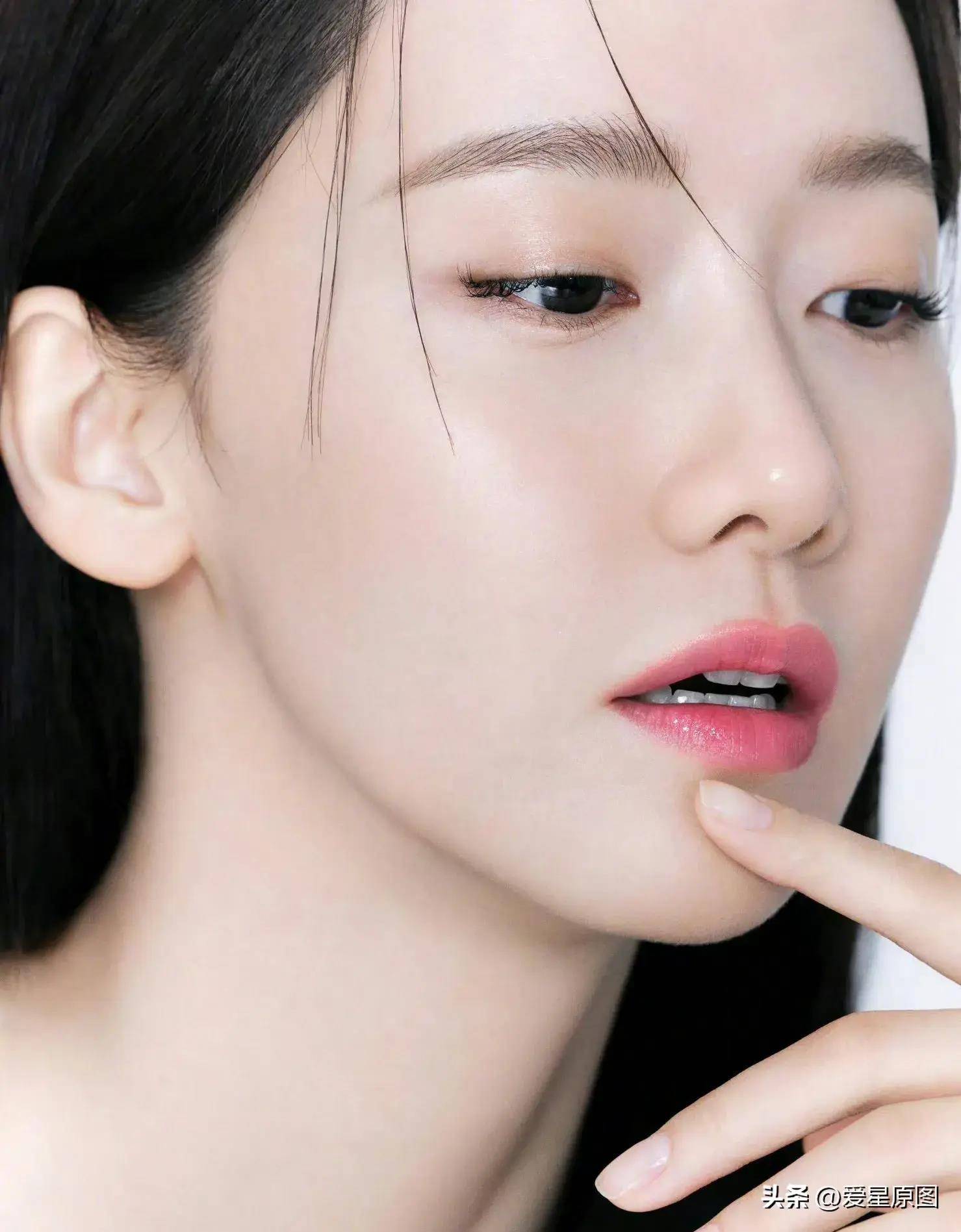 亚洲明星-林允儿全图写真合集_文章_音乐_门面