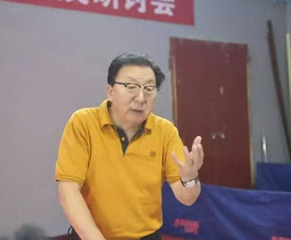 原创那位敢写信三问刘国梁直击国乒困境的老前辈他是何许人也