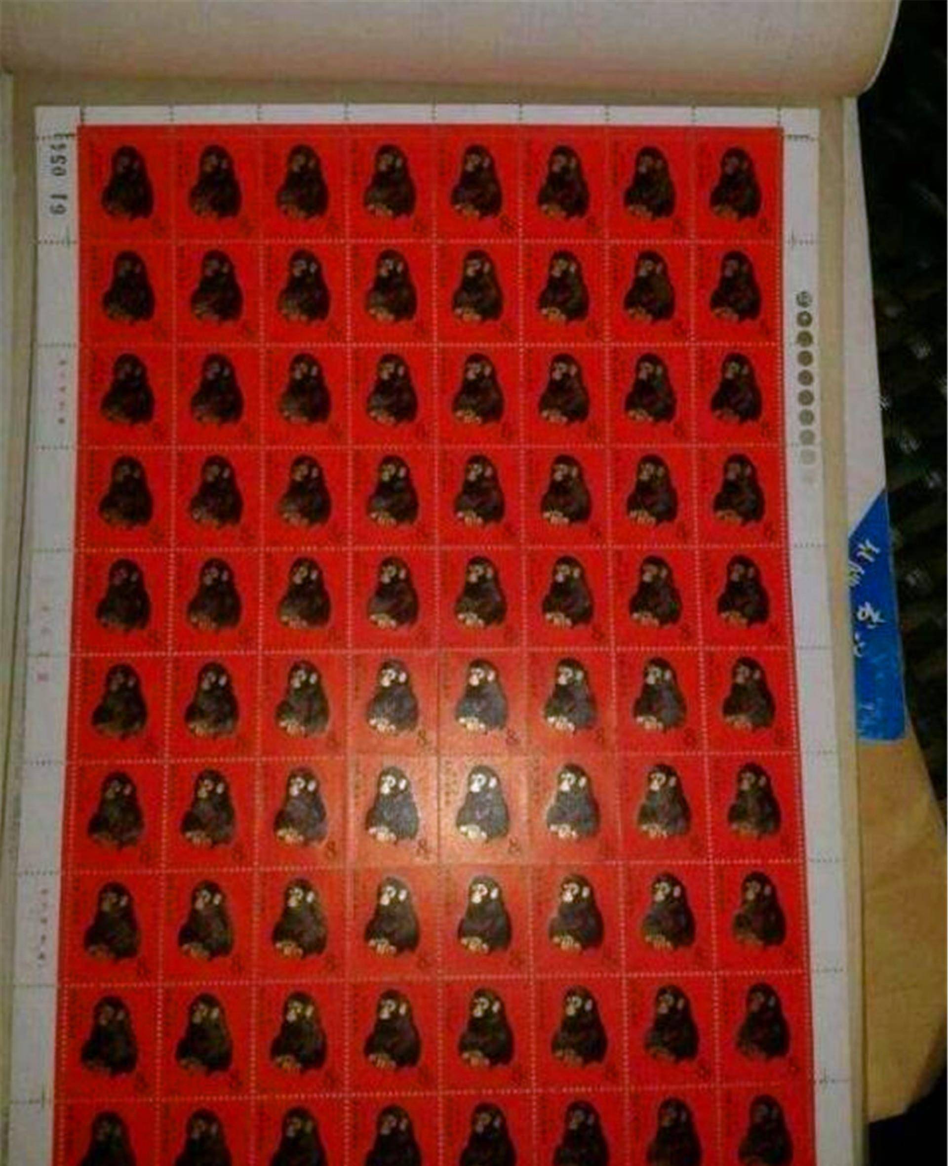 原创湖北男子曾用几十块钱买下1200枚邮票40多年过去如今价值千万