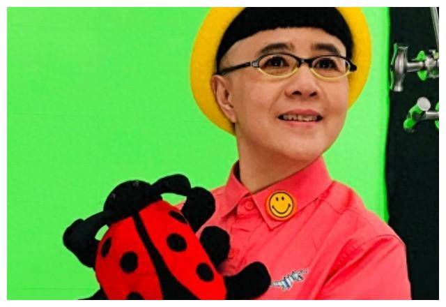 金龟子女儿生下早产宝宝,只有5斤多,与王宁模样神似_家庭_娃娃_姥爷