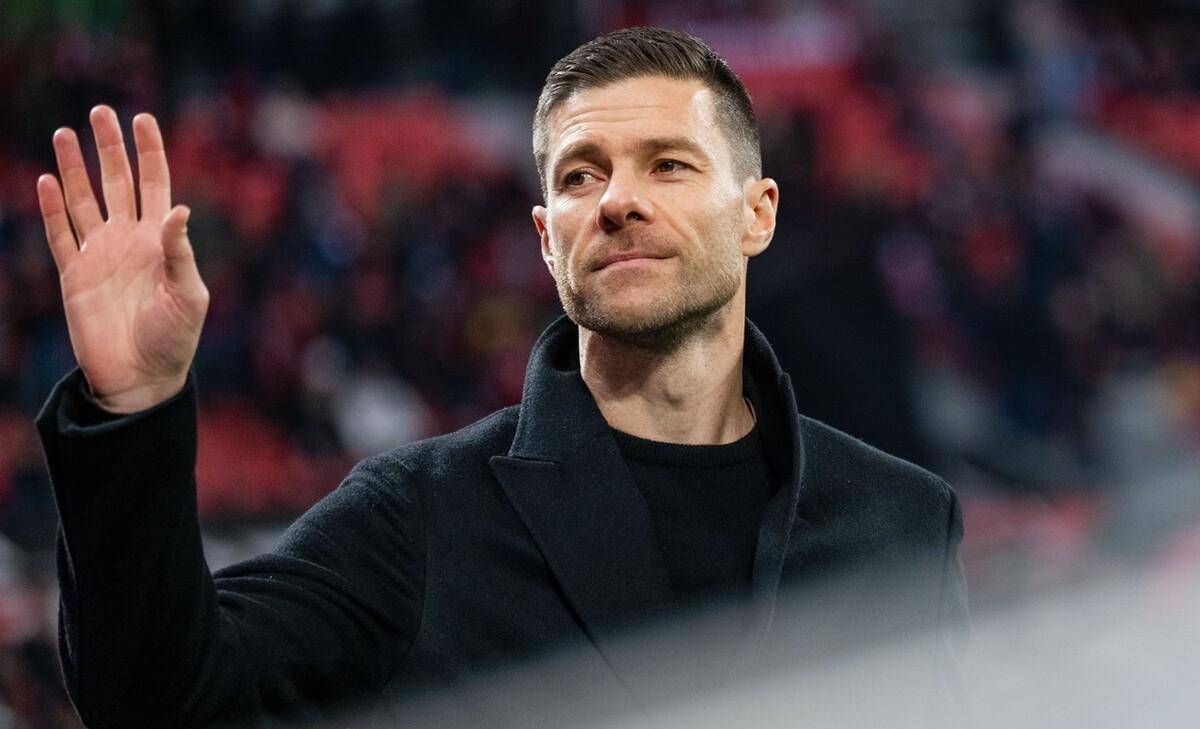 德泽尔比最有望执教利物浦,阿隆索更适合曼城_斯蒂芬·沃诺克_克洛普