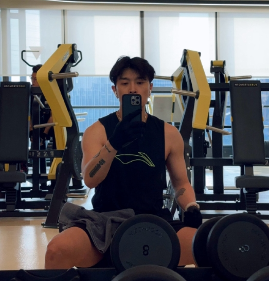 舒克_女生_网友