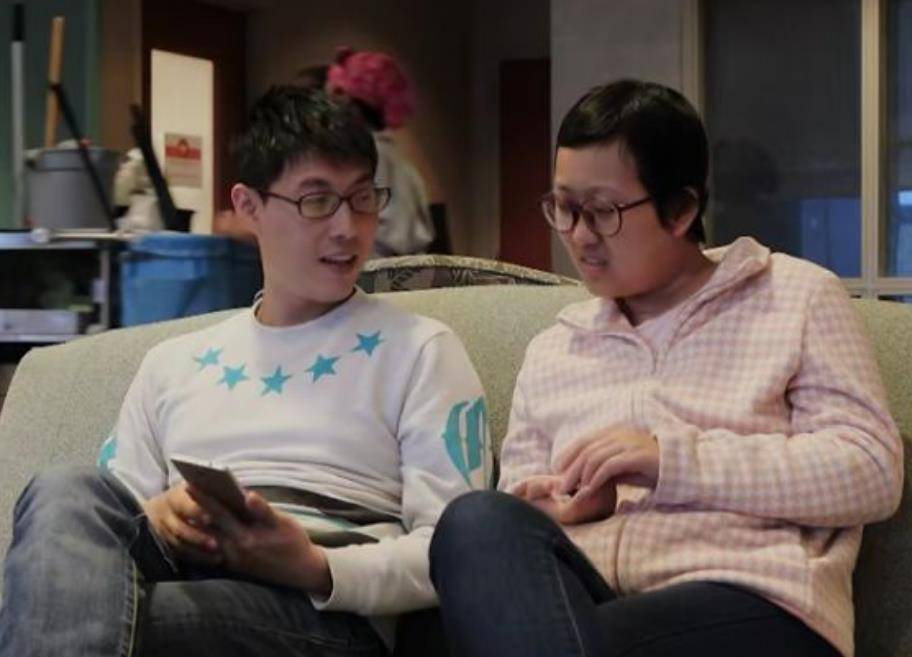 一年后丈夫再恋爱,被网友痛骂_闫宏微_吴载斌_生活
