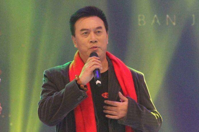 陈佩斯妹夫张山:因爱娶妻,因岳父母淡出荧幕,泪水背后是幸福_张光北