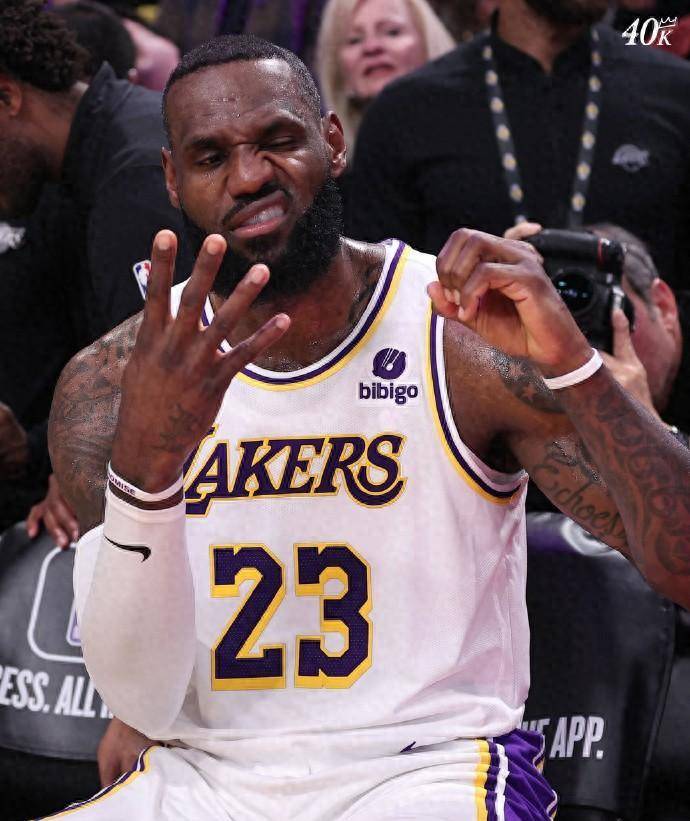 詹姆斯_湖人_数据