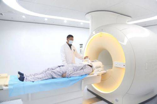 我院"一站式脑核磁共振"检查在老年人群脑部检查发挥重要作用_诊断_成
