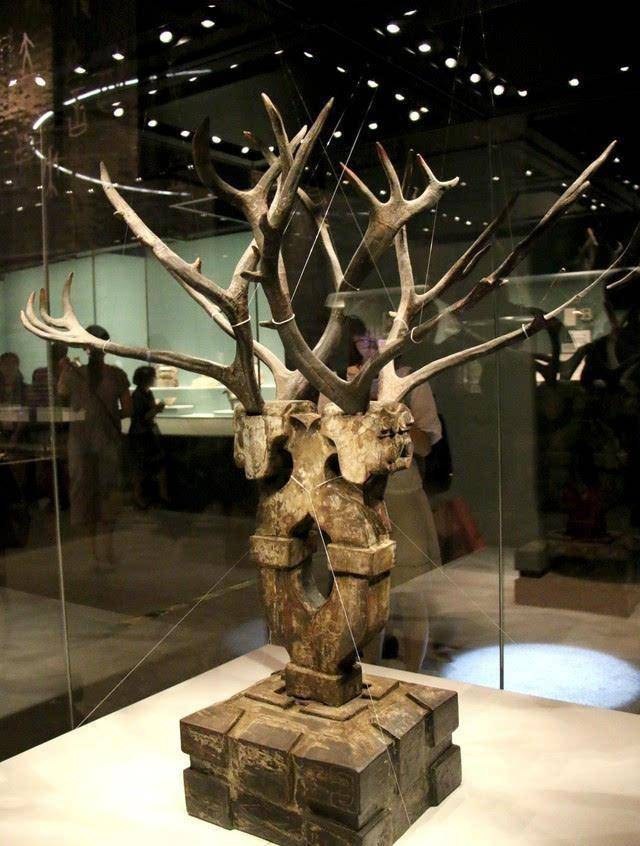 此文物现世之时,专家一脸茫然:这是何物,从来不曾见过_魔兽_古墓_形状