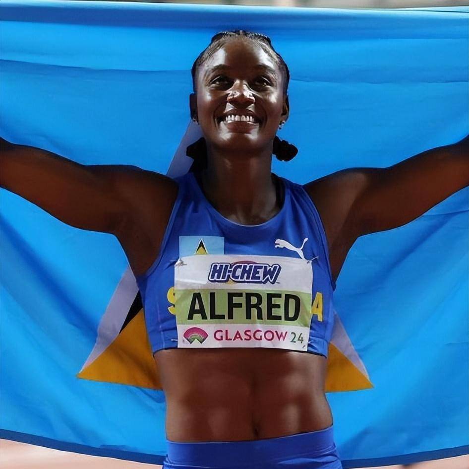 同级别国外对手送上另类助攻_阿尔弗雷德_霍布斯_决赛