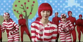 原创吃完小苹果红利后的王太利又回到了他的怪圈