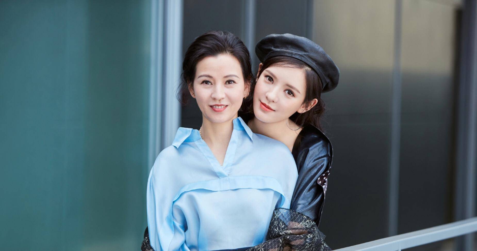 宋妍霏妈知性,张馨予妈精致,她妈妈更绝_刘诗诗_刘亦菲_张予曦