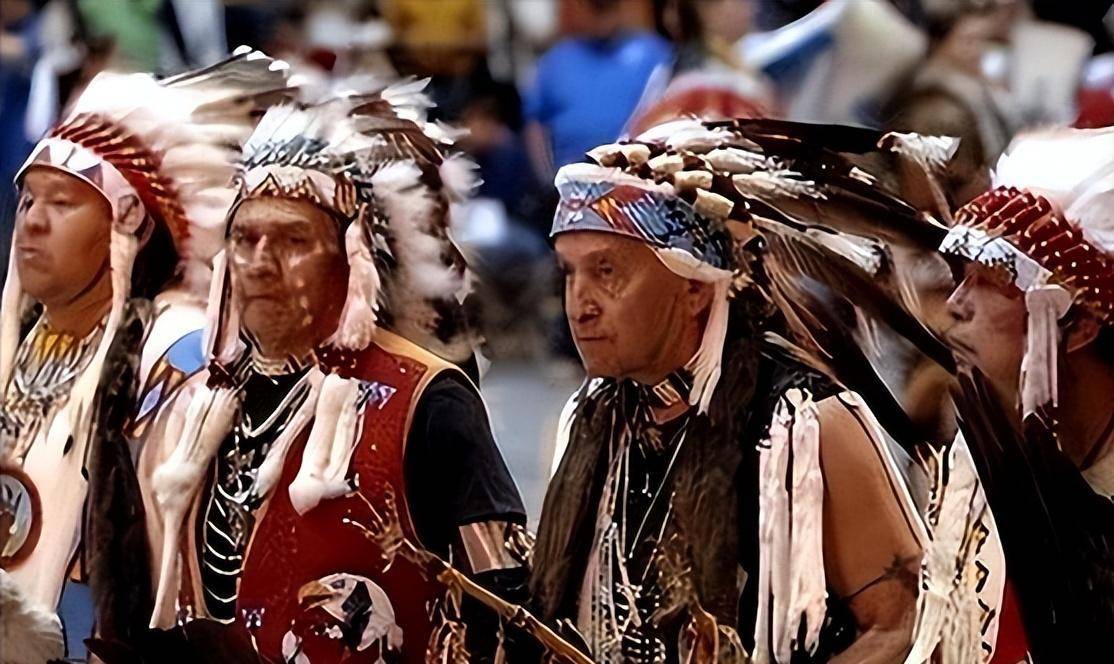 印第安人酋长回忆:白人太贪了,每人都有三四个印第安美女当奴隶_生活