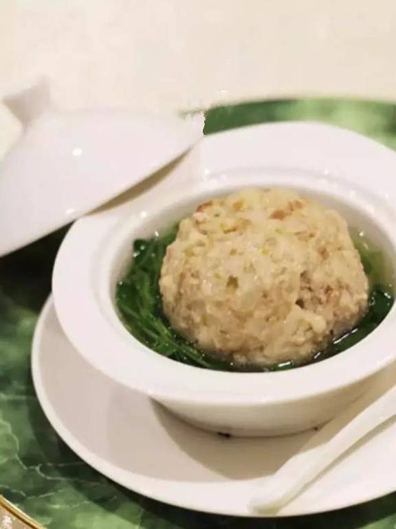 经典淮扬美食之一:清炖蟹粉狮子头_五花肉_原料_做法