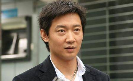 杨俊毅,优秀的演员,为报恩退出娱乐圈,却培养了个世界冠军