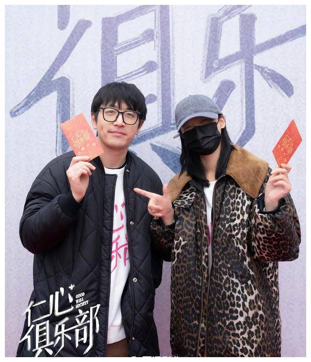 姚安娜辛芷蕾携手演绎医生角色新剧开机