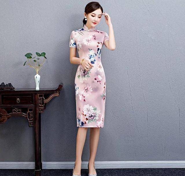 原创传统旗袍太老气不妨试试升级版旗袍裙时髦优雅太适合春天穿