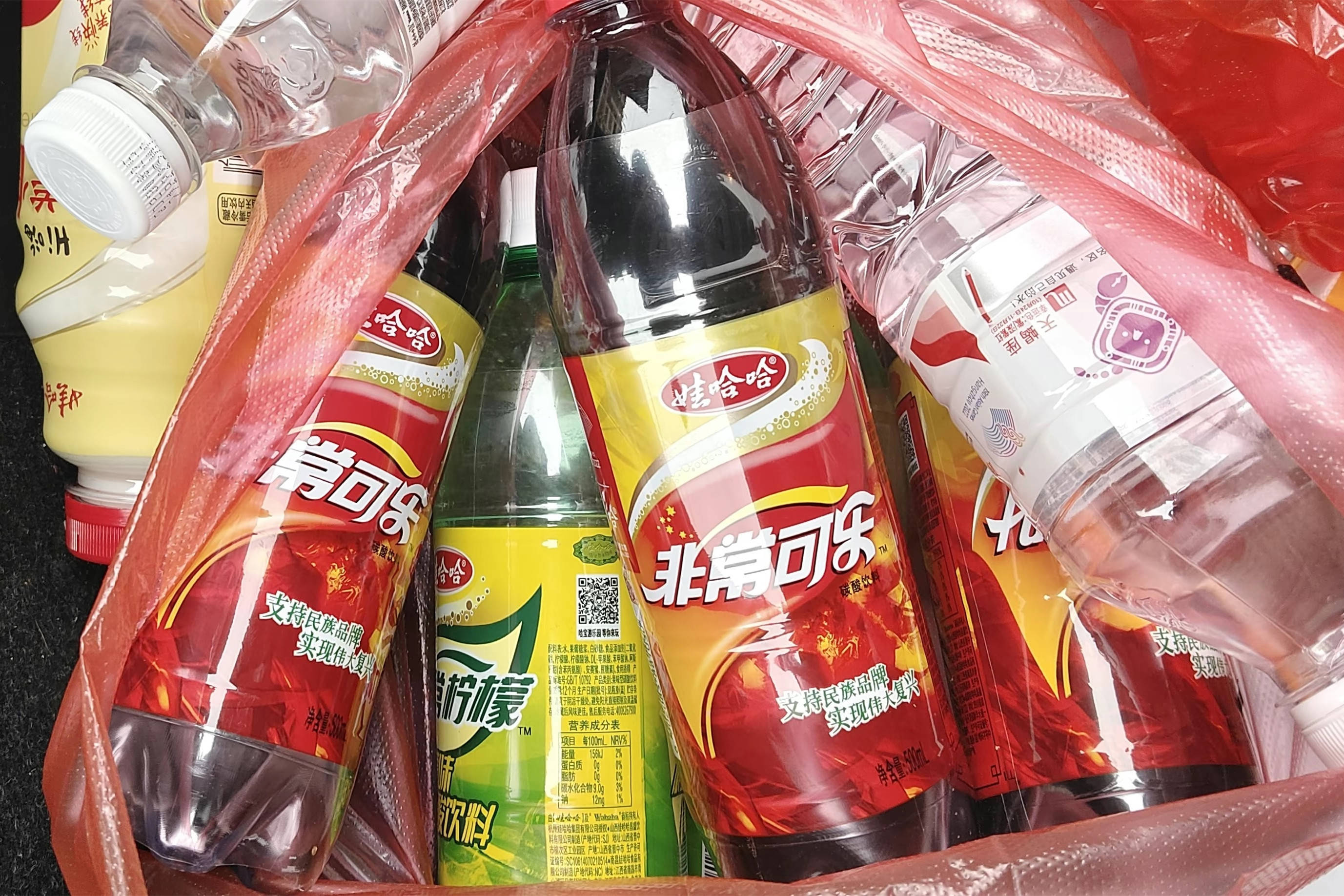 原创赢麻了娃哈哈销量暴增后续网友花活不断送宗馥莉当女首富
