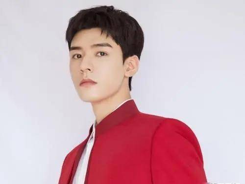 龚俊是个小财迷早就是圈内人尽皆知的秘密乔欣打电话借钱好尴尬