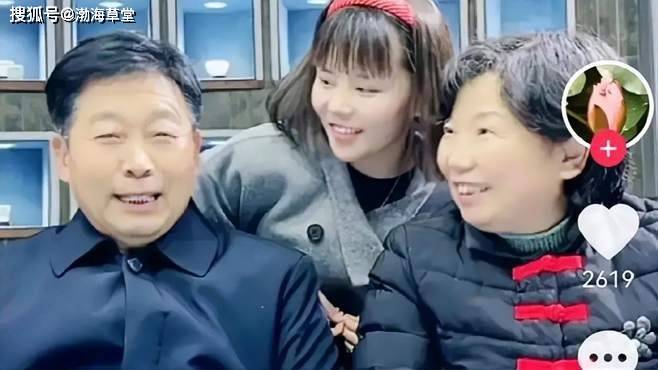 宽哥还陪着孙子看牙吗?柴桑:问问标杆接到没接到传票?