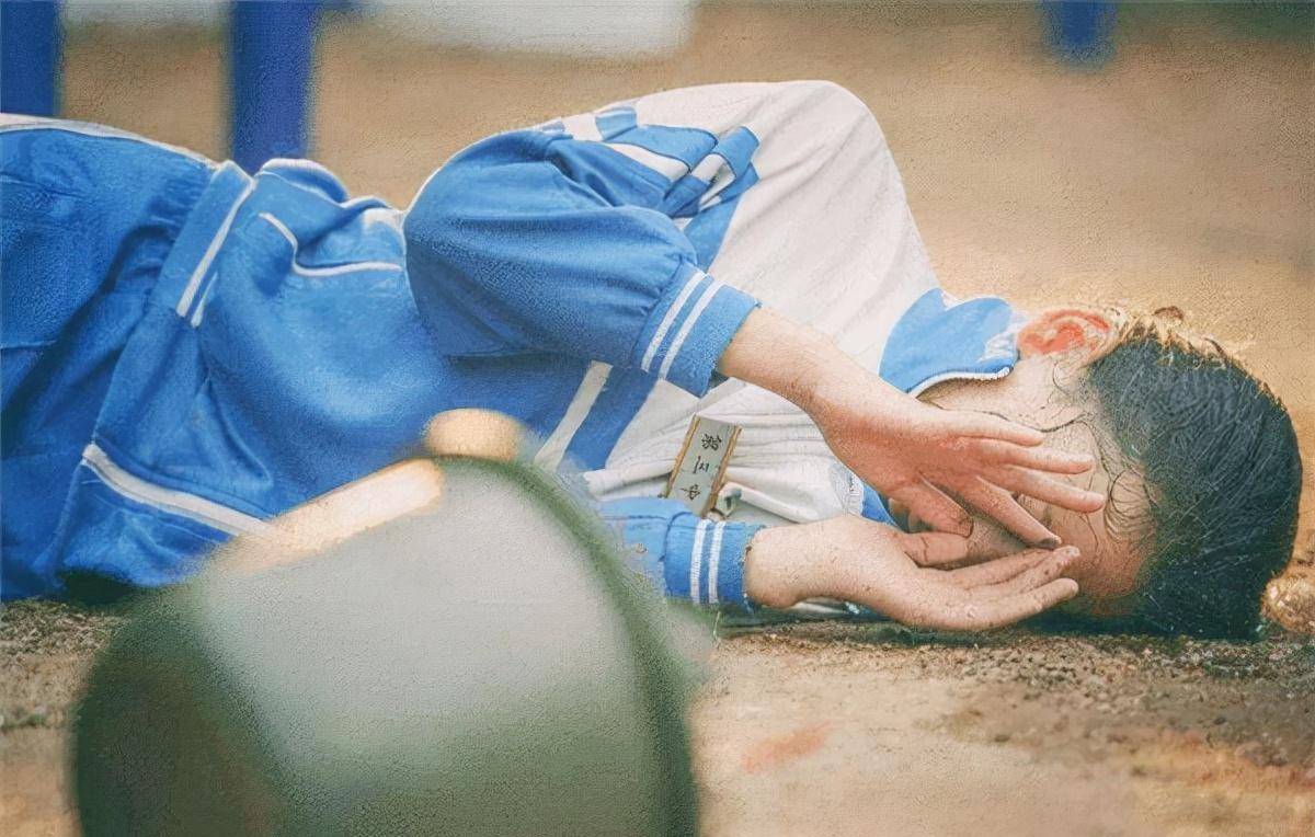 上海14岁女孩跳楼,3页遗书内容催人心碎:若有来生,绝不再见_父母_轻生